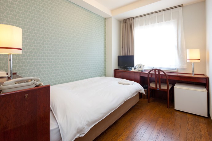 Imagen de la habitación del Hotel Fukuyama Terminal. Foto 9