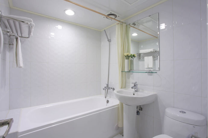 Imagen de la habitación del Hotel Ful Won. Foto 4