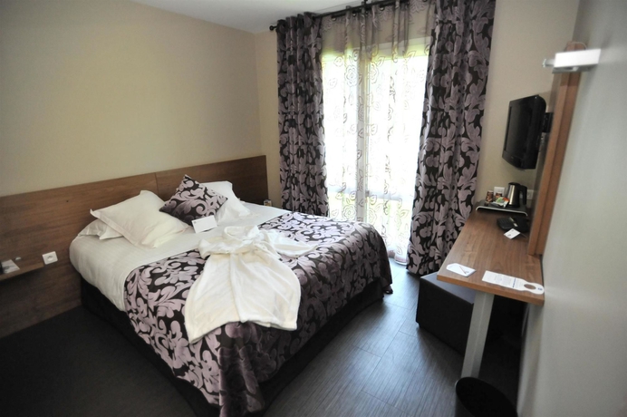 Imagen de la habitación del Hotel Full Colors. Foto 7