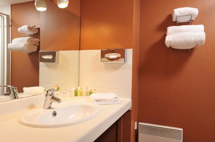 Imagen de la habitación del Hotel Full Colors. Foto 10