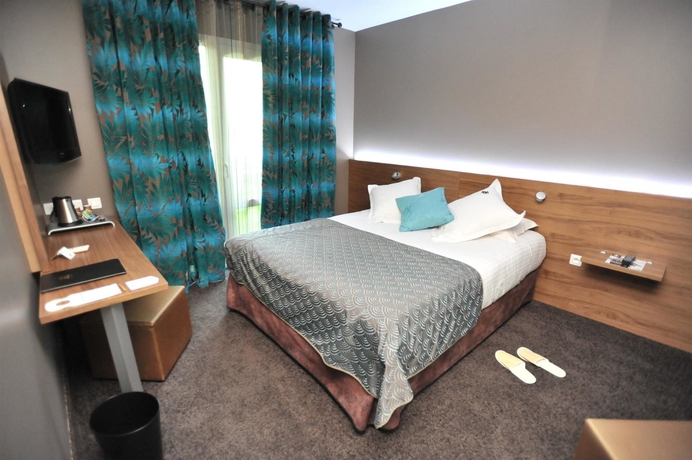 Imagen de la habitación del Hotel Full Colors. Foto 12