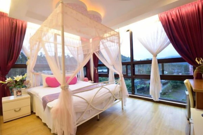 Imagen general del Hotel Full House Bed and Breakfast. Foto 3