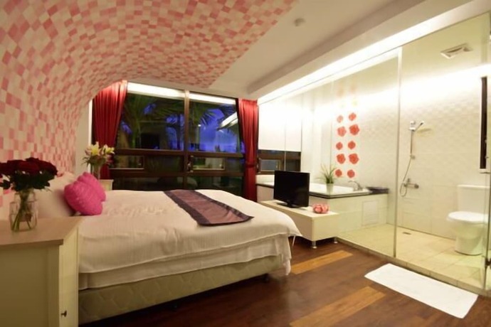 Imagen general del Hotel Full House Bed and Breakfast. Foto 11