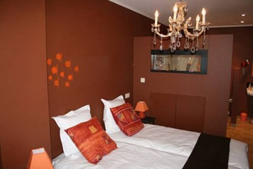 Imagen de la habitación del Hotel Full House, Kortrijk. Foto 2