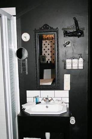 Imagen de la habitación del Hotel Full House, Kortrijk. Foto 5