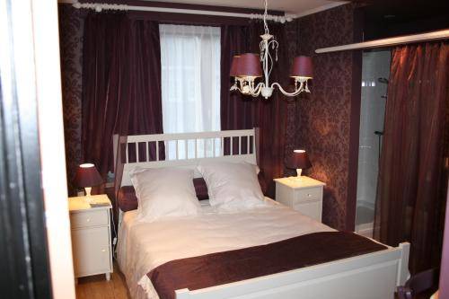 Imagen de la habitación del Hotel Full House, Kortrijk. Foto 6