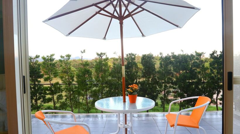 Imagen de la habitación del Hotel Full Moon Resort. Foto 7