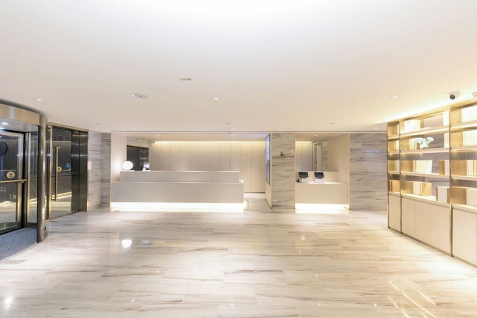Imagen de los interiores del Hotel Full Season, Qingdao. Foto 13