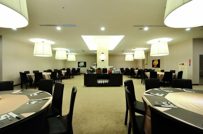 Imagen del bar/restaurante del Hotel Full Spring Taichung. Foto 5