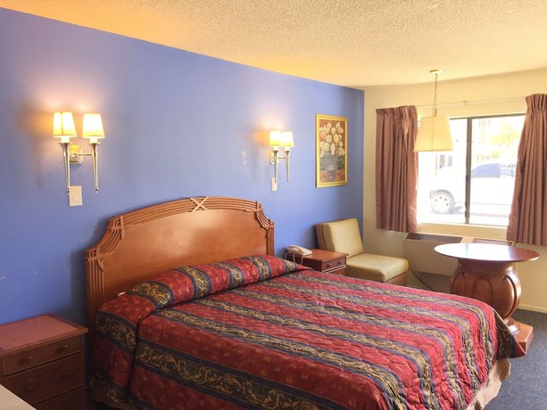 Imagen de la habitación del Hotel Fullerton Inn - Near Medieval Times. Foto 14