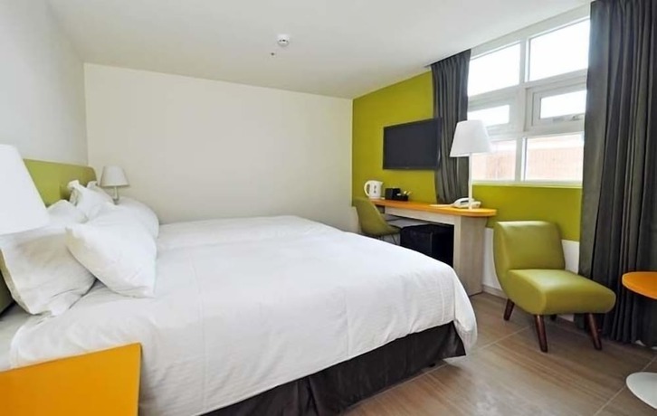 Imagen de la habitación del Hotel Fullon Poshtel Kenting. Foto 3