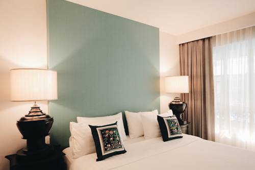 Imagen de la habitación del Hotel Fullrich Lanna Suite. Foto 4