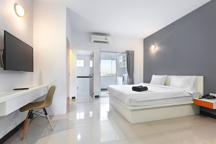 Imagen de la habitación del Hotel Fullroom 77 Srinakarin. Foto 4