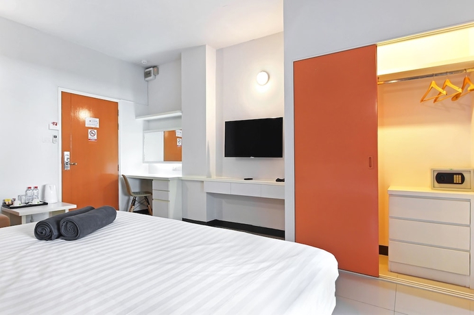 Imagen de la habitación del Hotel Fullroom 77 Srinakarin. Foto 8