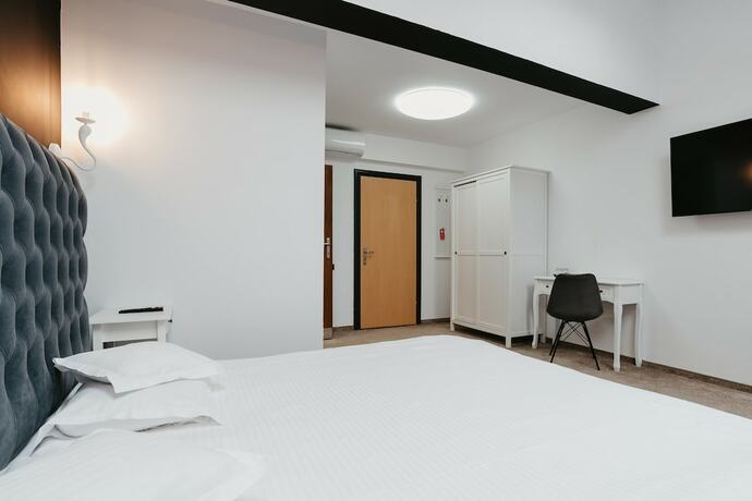 Imagen de la habitación del Hotel Fullton Central Inn. Foto 18