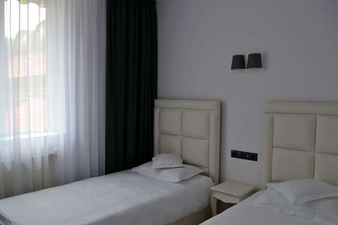 Imagen de la habitación del Hotel Fullton Central Inn. Foto 23