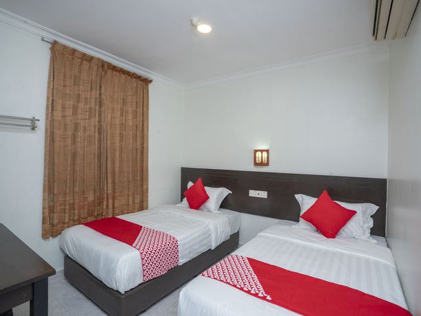Imagen de la habitación del Hotel Fully Desa Tebrau. Foto 5
