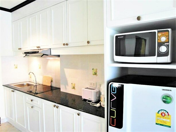Imagen general del Hotel Fully Equipped Studio Apartment View Talay 1 Pattaya. Foto 15