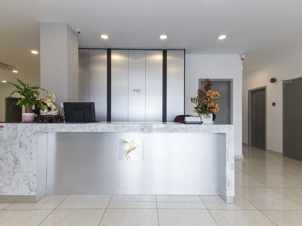 Imagen de los interiores del Hotel Fumah. Foto 19