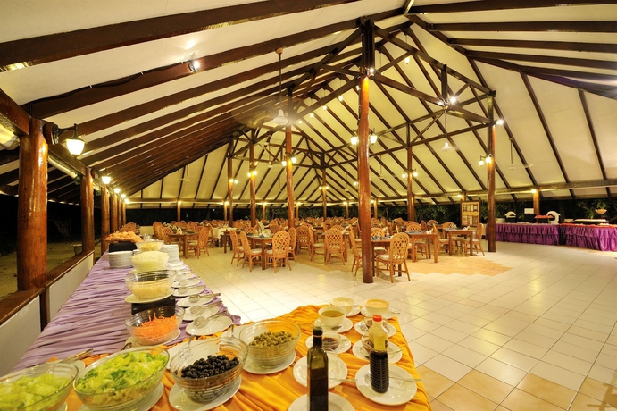 Imagen del bar/restaurante del Hotel Fun Island Resort and Spa. Foto 5