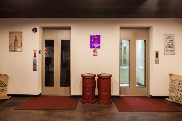 Imagen de los interiores del Hotel Fun - Linsen Branch. Foto 19