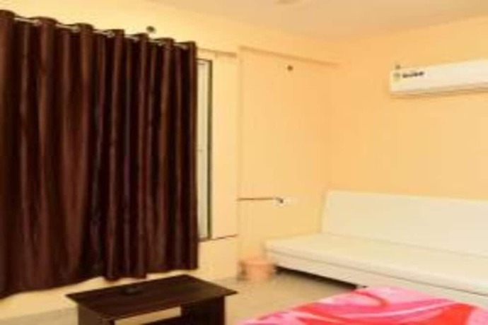 Imagen de la habitación del Hotel Fun N Food. Foto 3