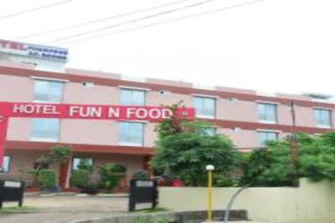 Imagen general del Hotel Fun N Food. Foto 1