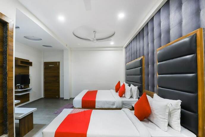 Imagen general del Hotel Fun Regency, Vithalapur. Foto 3