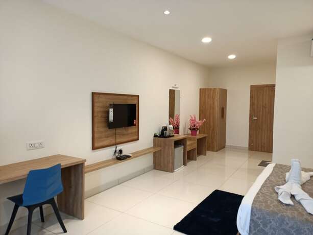 Imagen general del Hotel Fun Regency, Vithalapur. Foto 6