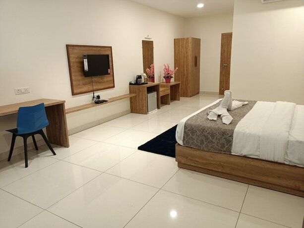 Imagen general del Hotel Fun Regency, Vithalapur. Foto 7