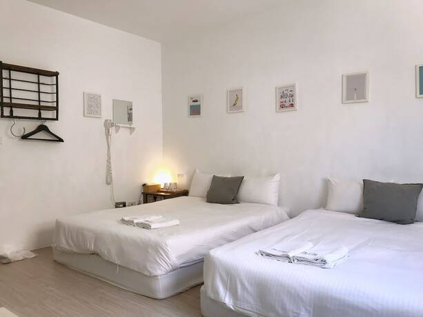 Imagen de la habitación del Hotel Fun Space Inn. Foto 7