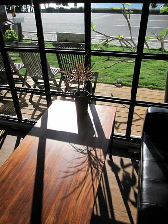 Imagen de los interiores del Hotel Fun Space Inn. Foto 14