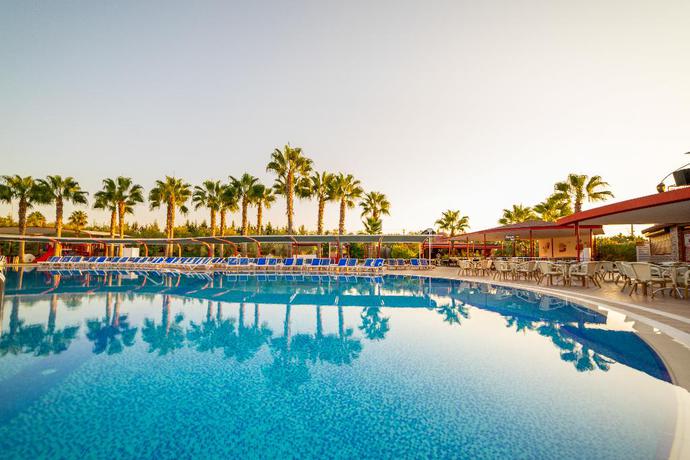 Imagen general del Hotel Fun & Sun Smart Hane Sun. Foto 2