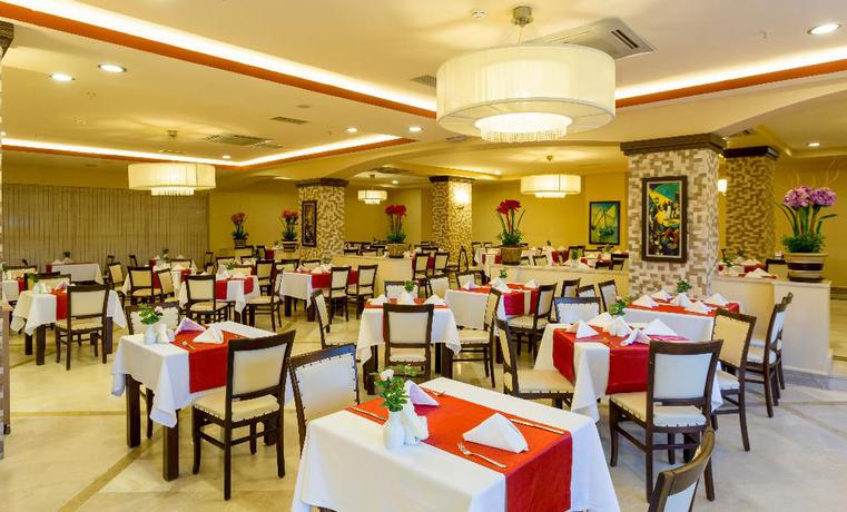 Imagen del bar/restaurante del Hotel Fun & Sun Smart Hane Sun. Foto 4