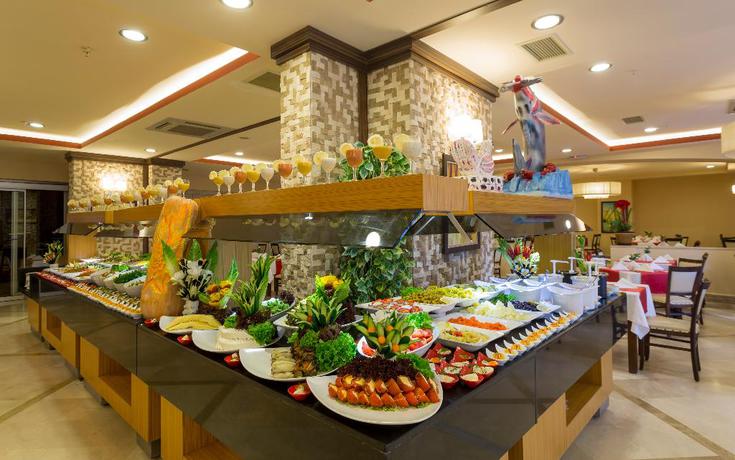 Imagen del bar/restaurante del Hotel Fun & Sun Smart Hane Sun. Foto 6