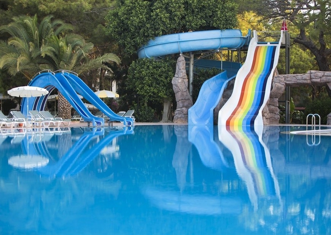 Imagen general del Hotel Fun and Sun Family Club Saphire. Foto 4