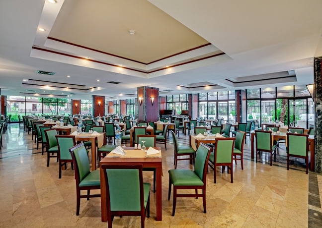 Imagen general del Hotel Fun and Sun Family Club Saphire. Foto 9