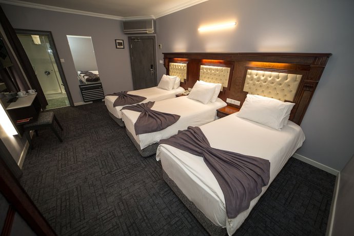 Imagen de la habitación del Hotel Funda. Foto 2