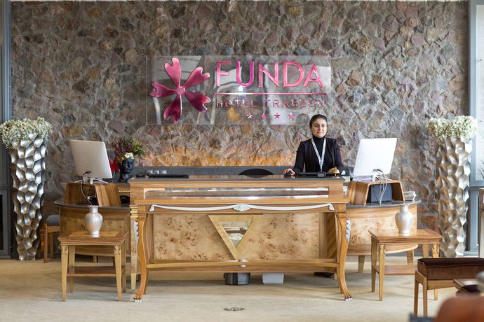 Imagen de los interiores del Hotel Funda. Foto 20