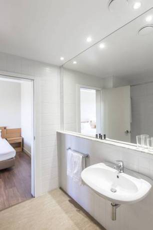 Imagen de la habitación del Hotel Fundador, Guimaraes. Foto 11