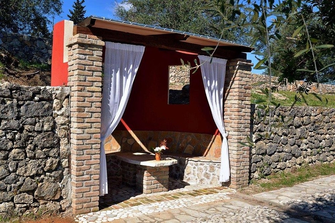 Imagen de los exteriores del Hotel Fundana Villas. Foto 8