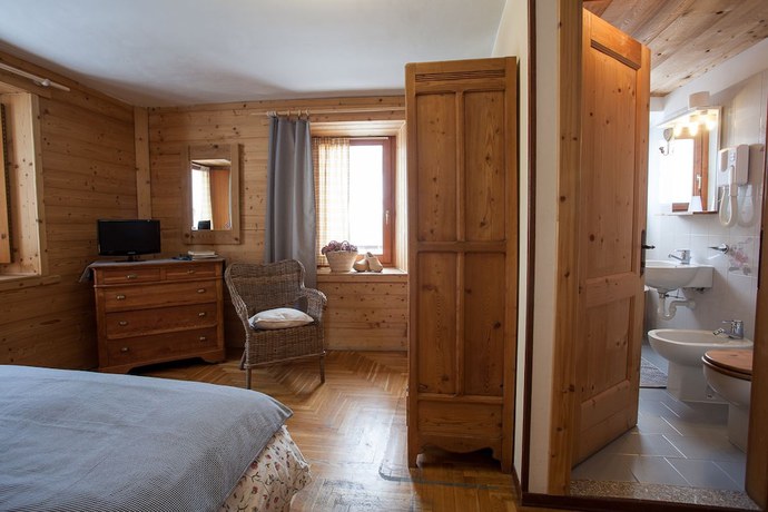 Imagen de la habitación del Hotel Funivia, Courmayeur. Foto 9