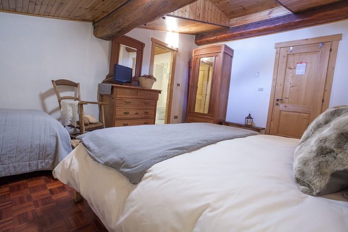 Imagen de la habitación del Hotel Funivia. Foto 11