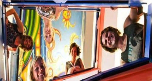 Imagen general del Hotel Funk House Backpackers. Foto 12