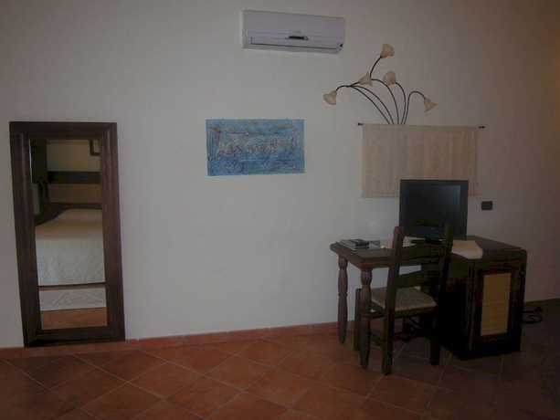 Imagen general del Hotel Funtana Abbas. Foto 8