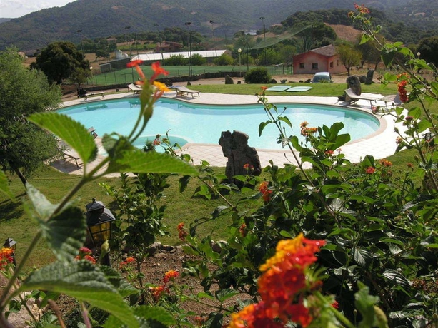 Imagen general del Hotel Funtana Abbas. Foto 14