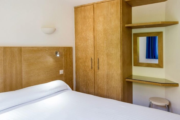 Imagen de la habitación del Hotel Funtana Marina. Foto 5