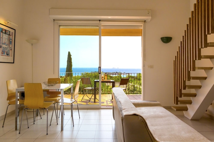 Imagen de la habitación del Hotel Funtana Marina. Foto 16