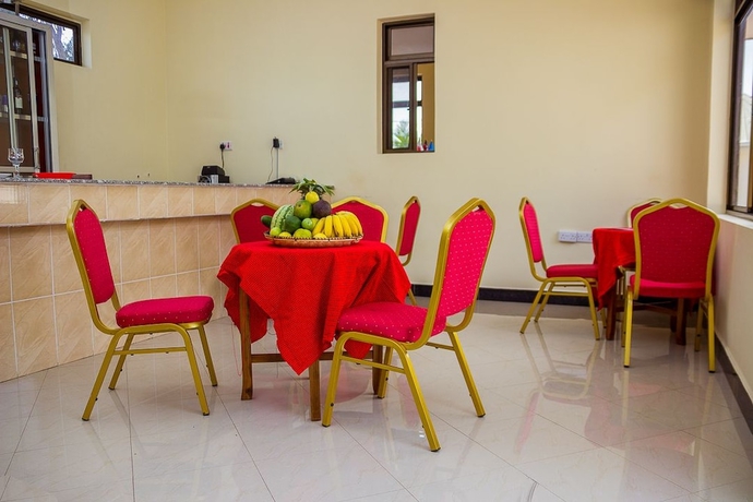 Imagen del bar/restaurante del Hotel Furaha Lodge. Foto 4