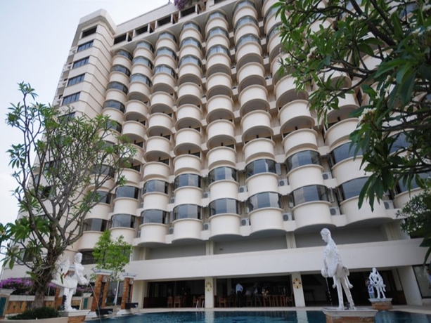 Imagen general del Hotel Furama Chiang Mai. Foto 8